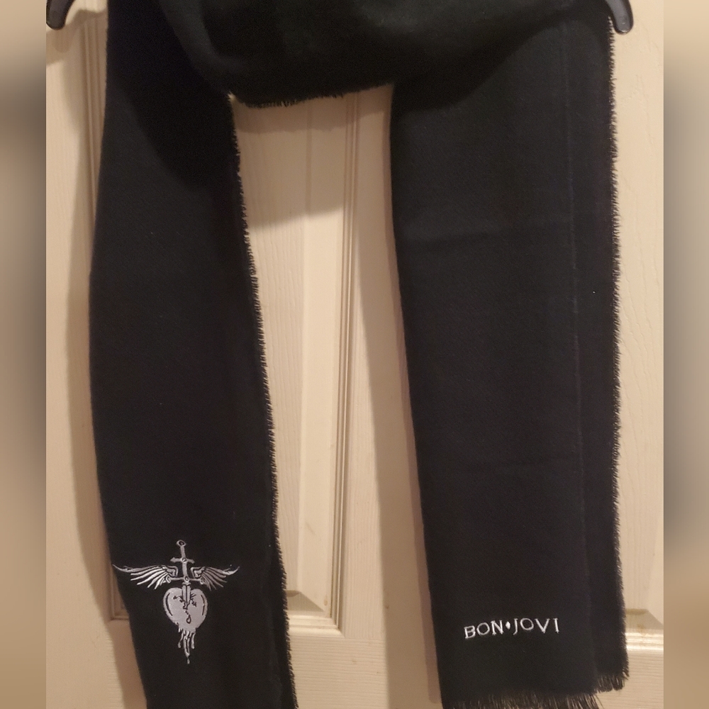 Bon Jovi Fan Club Neck Scarf